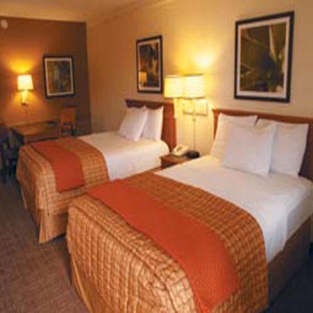 Days Inn By Wyndham Augusta Washington Rd Rom bilde