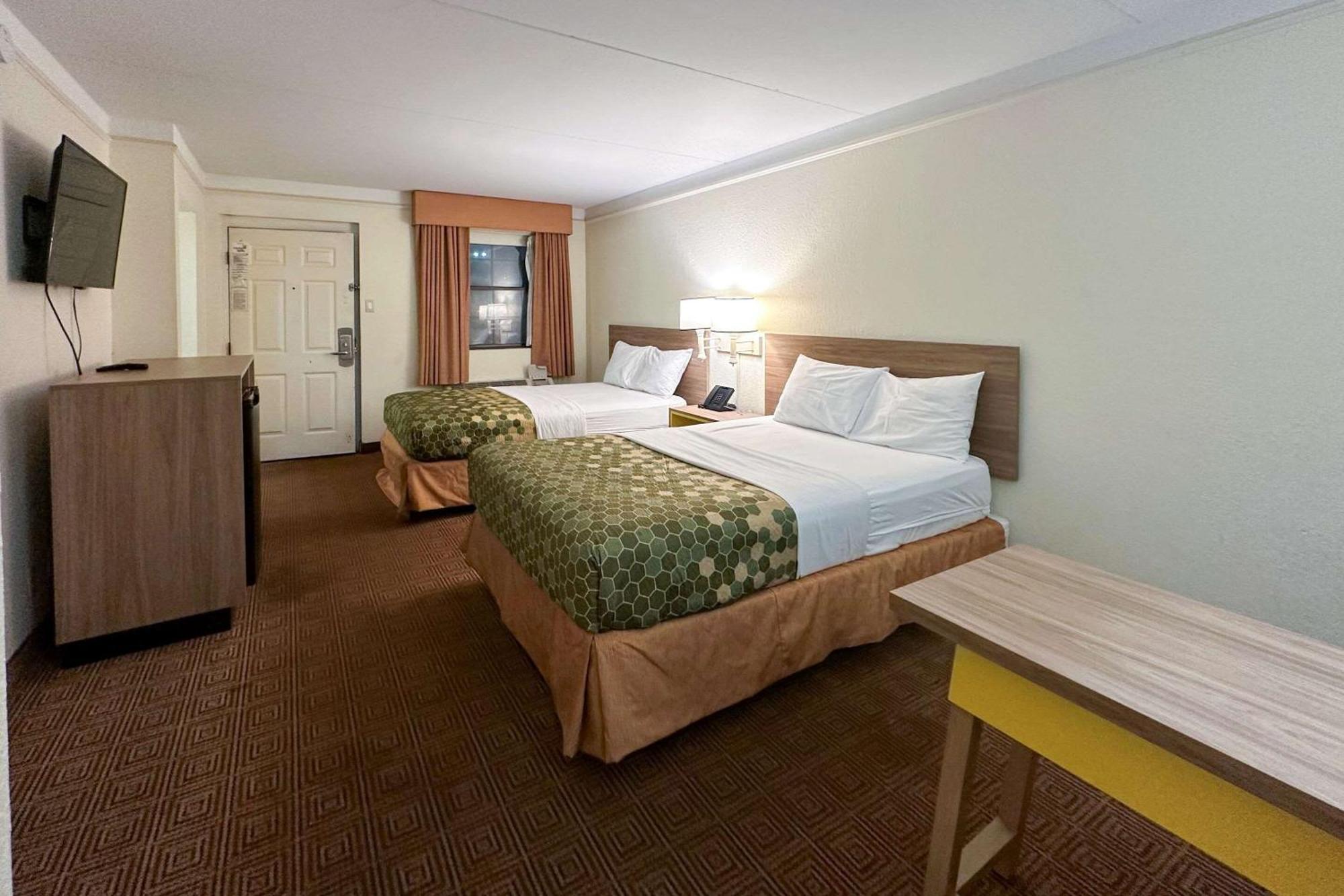 Days Inn By Wyndham Augusta Washington Rd Eksteriør bilde